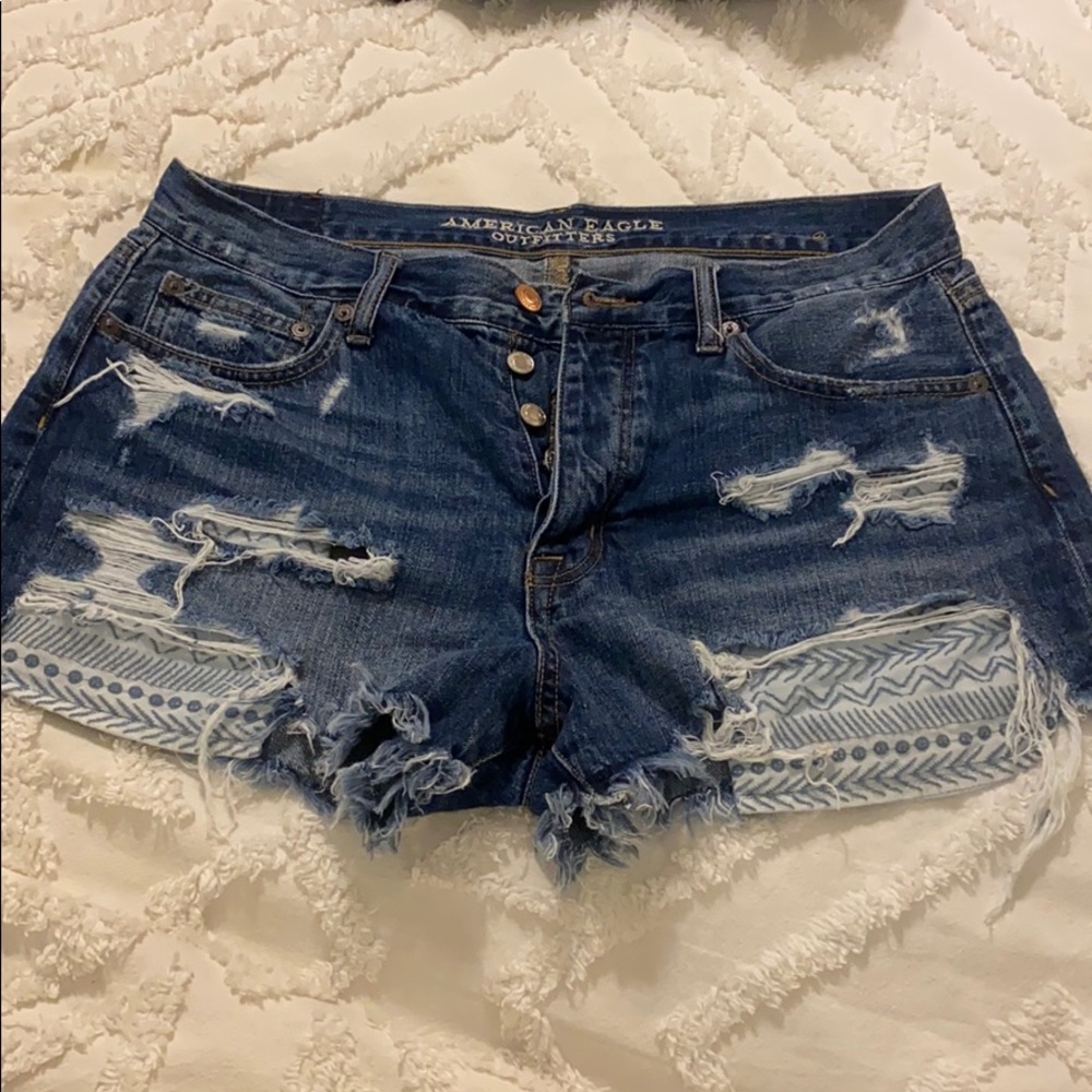 American Eagle Shorts !